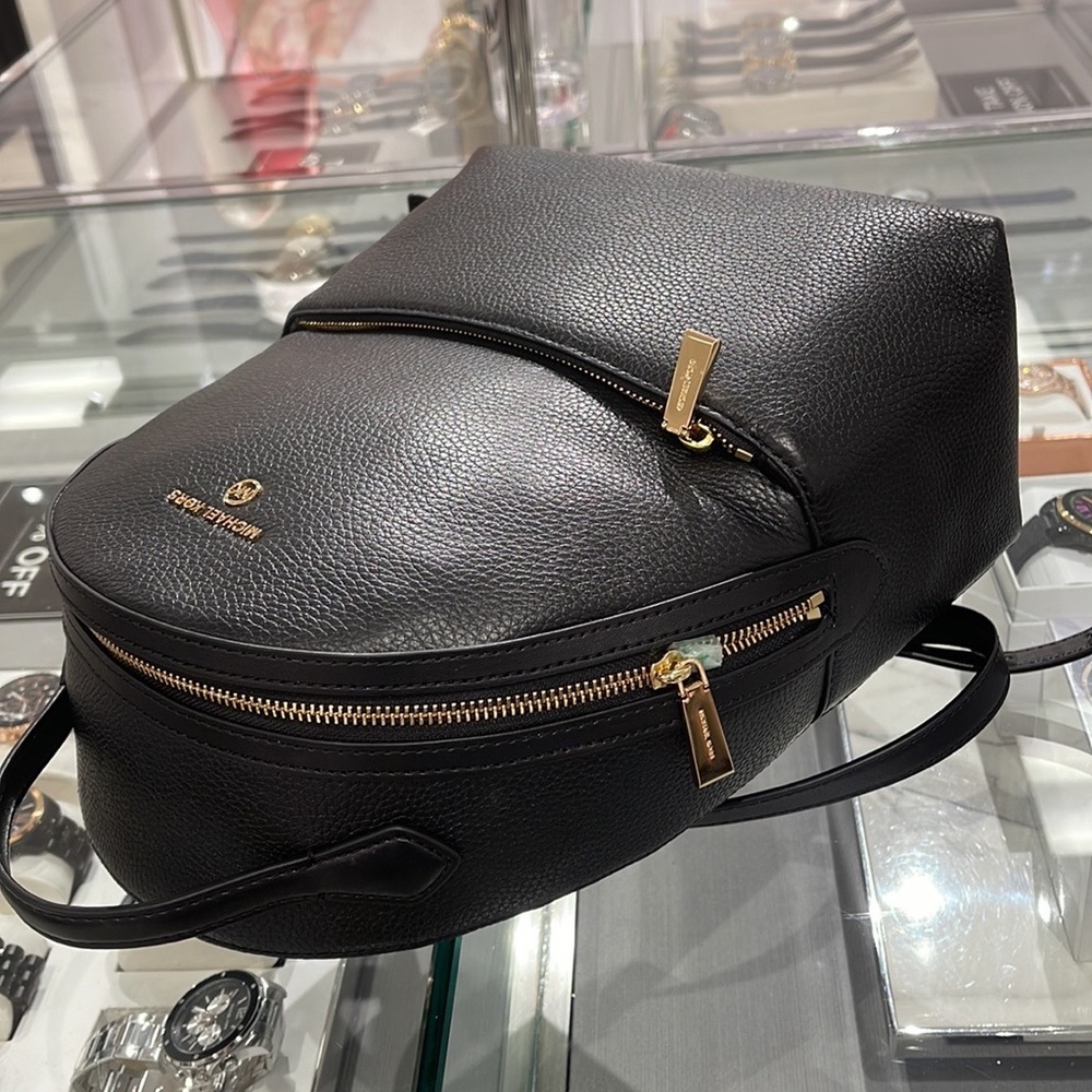 Michael Kors Womens Valerie Medium Logo Backpack 30F2G9VB2B
Black
NWT - Picture 8 of 16